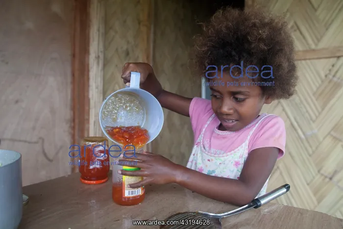 : 6 year old girl : 6 year old girl