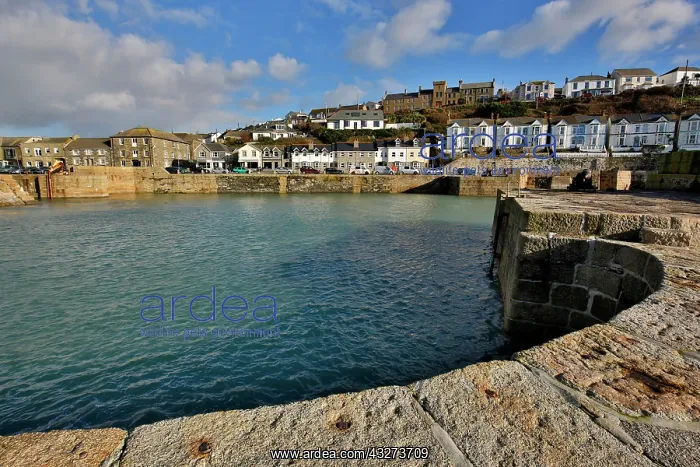 : 80179686 Porthleven Harbour Cornwall, UK David Chapman : 80179686 Porthleven Harbour Cornwall, UK David Chapman