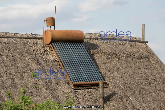 : 80183331 Solar PV Panels - on roof of park entrance : 80183331 Solar PV Panels - on roof of park entrance