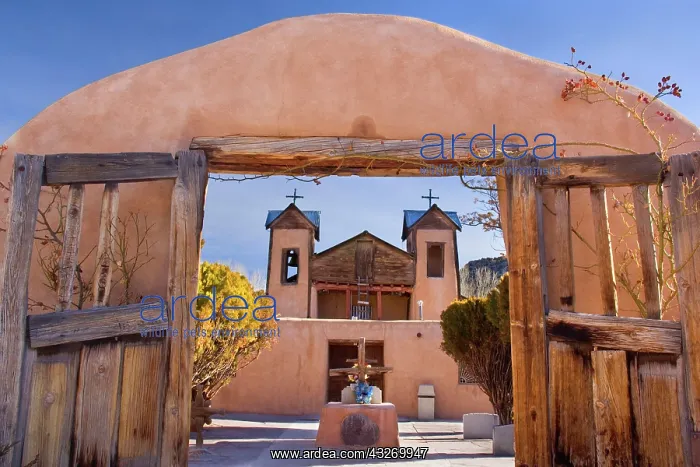 : 80188024 Santuario de Chimayo - entrance portal : 80188024 Santuario de Chimayo - entrance portal