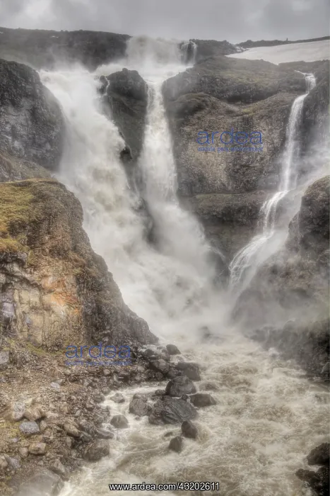 : 80195577 Rjukandi Waterfall Iceland Bill Coster : 80195577 Rjukandi Waterfall Iceland Bill Coster