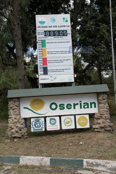 : 80198169 Oserian Signboard - with Lake Naivasha : 80198169 Oserian Signboard - with Lake Naivasha