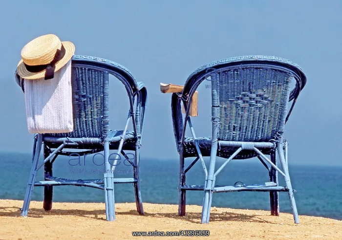  : 80201382 Chairs - on beach with sun-hat and towel