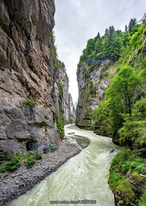 : Aare Gorge at Haslital valley or Hasli Valley, Berner : Aare Gorge at Haslital valley or Hasli Valley, Berner