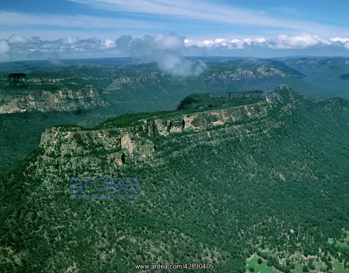 : Aerial - Glen Davis area with view south to Blue : Aerial - Glen Davis area with view south to Blue