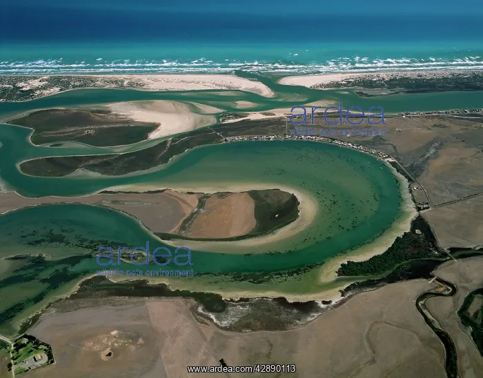 : Aerial - Murray River mouth with Hindmarsh Island : Aerial - Murray River mouth with Hindmarsh Island