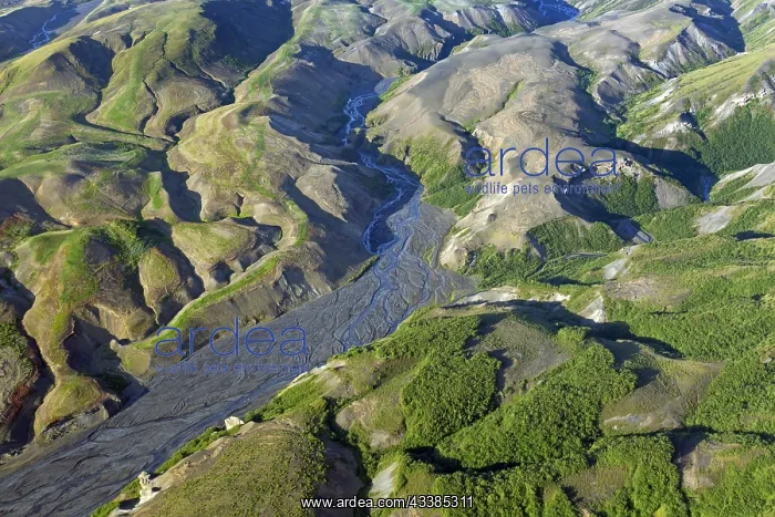 : Aerial view over the mountain ridge Thorsmork, unrsmnrk : Aerial view over the mountain ridge Thorsmork, unrsmnrk