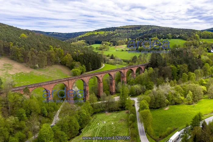 : Aerial view, stone arch bridge Himb&, x48e8;el viaduct : Aerial view, stone arch bridge Himb&, x48e8;el viaduct
