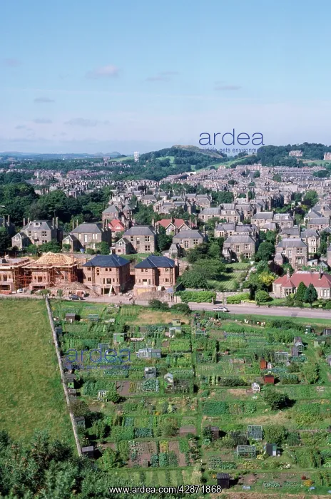 : Alloments - land threatened by new housing : Alloments - land threatened by new housing