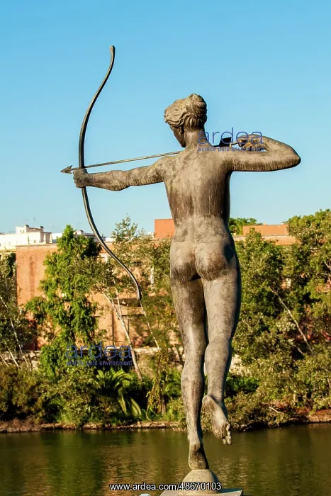 : Amazon warrior stature sculpture, Plaza de Espana, Seville : Amazon warrior stature sculpture, Plaza de Espana, Seville
