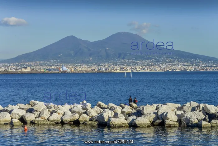 : Angler, Harbour Area, Vesuvius, Naples, Italy, Europe : Angler, Harbour Area, Vesuvius, Naples, Italy, Europe