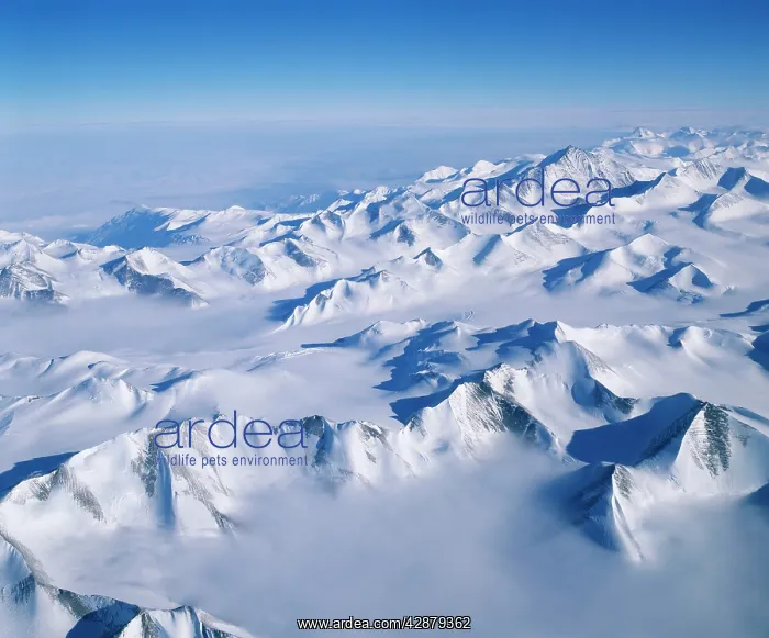  : Antarctica - Oates Land, Admiralty Mountains