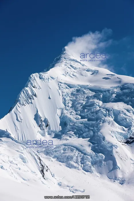 : Antarctica, Port Lockroy, Mountain peaks : Antarctica, Port Lockroy, Mountain peaks