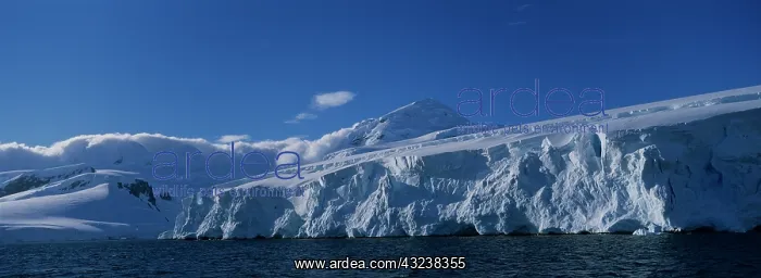 : Antarctica, Summer sun lights mountain peaks : Antarctica, Summer sun lights mountain peaks