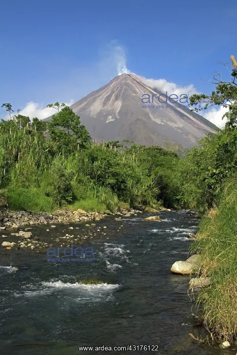 : Arenal Volcano, Costa Rica : Arenal Volcano, Costa Rica
