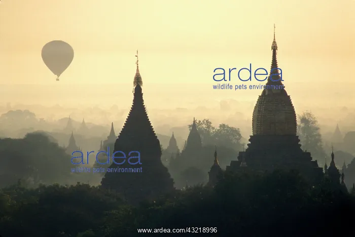 : Asia, Burma, (Myanmar), Pagan (Bagan) Hot : Asia, Burma, (Myanmar), Pagan (Bagan) Hot