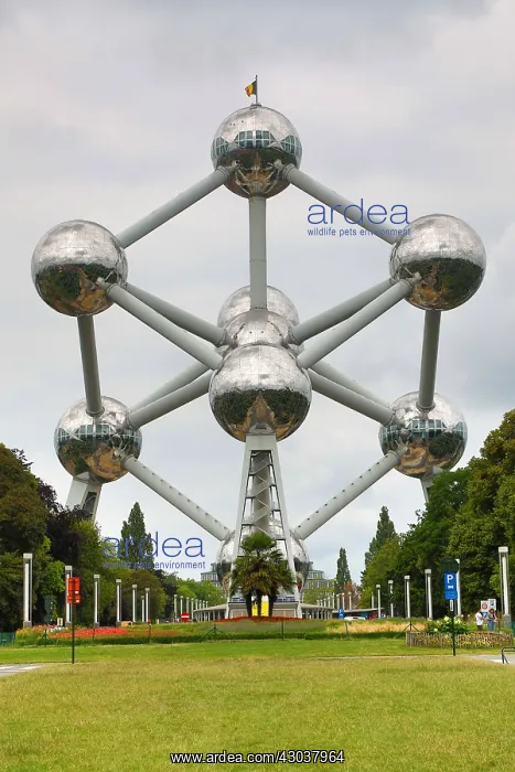 : The Atomium, Brussels, Belgium : The Atomium, Brussels, Belgium
