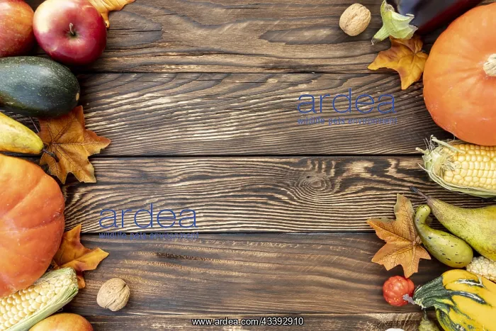 : Autumnal frame wooden table with copy space : Autumnal frame wooden table with copy space