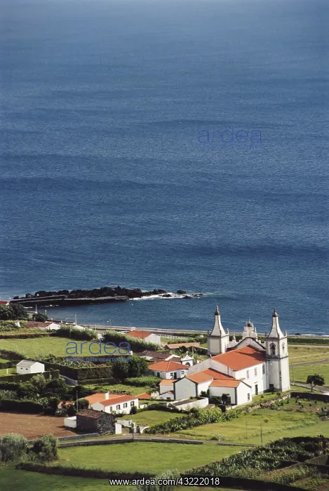 : Azores, Horta, church and sea (Large format : Azores, Horta, church and sea (Large format