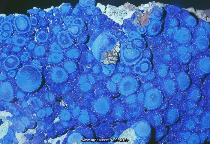 : AZURITE - ore of copper. Cu3 (Co3)2 (Oh)2 : AZURITE - ore of copper. Cu3 (Co3)2 (Oh)2