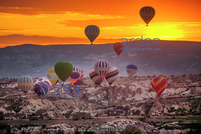 : Balloon ride over fantastic tuff formations, Cappadocia : Balloon ride over fantastic tuff formations, Cappadocia