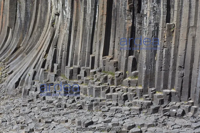: Basalt columns, volcanic igneous, magmatic rock formations a : Basalt columns, volcanic igneous, magmatic rock formations a