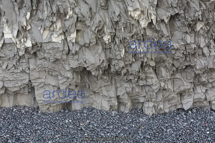 : Basalt rock Vik 15 : Basalt rock Vik 15