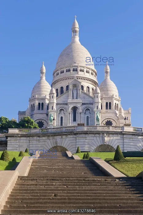 : Basilica Sacre Coeur, Montmartre, Paris, France : Basilica Sacre Coeur, Montmartre, Paris, France