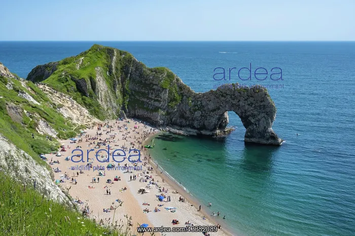  : Bathing beach at the famous rock bridge Durdledo