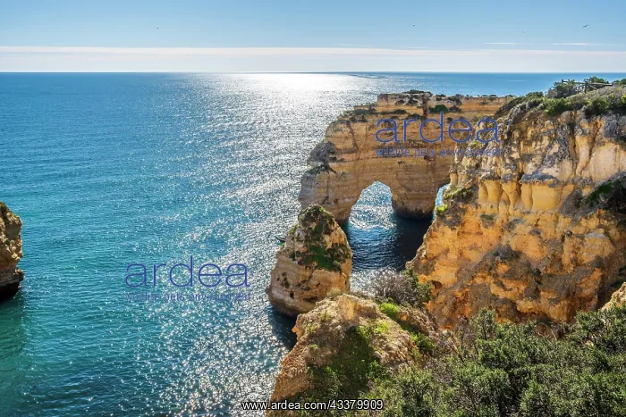 : Beautiful cliffs and rock formations by the Atlantic : Beautiful cliffs and rock formations by the Atlantic