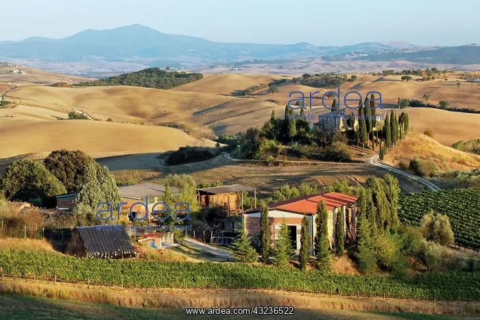 : Belvedere House at sunset, San Quirico d'Orcia : Belvedere House at sunset, San Quirico d'Orcia