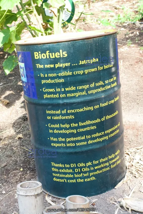 : Biofuel education exhibit - Eden Project : Biofuel education exhibit - Eden Project