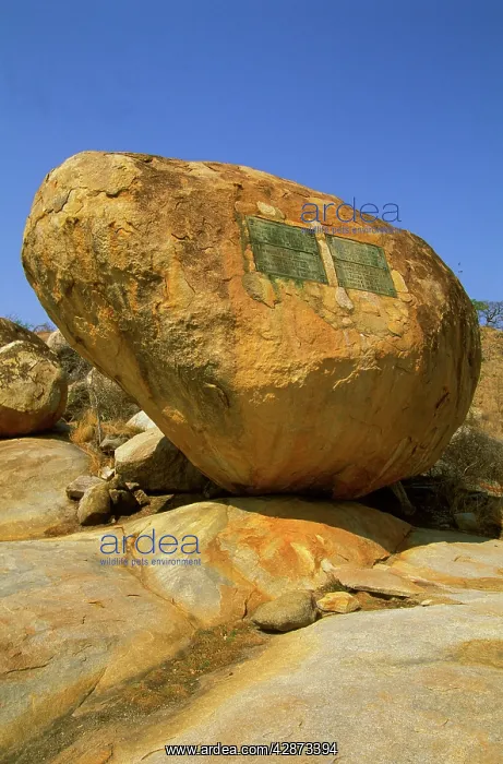 : Boulder with commemorative plaques proclaiming : Boulder with commemorative plaques proclaiming