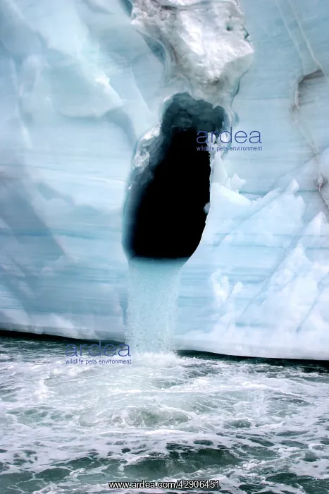 : Brasvell's Glacier - waterfall pouring from ice cave : Brasvell's Glacier - waterfall pouring from ice cave