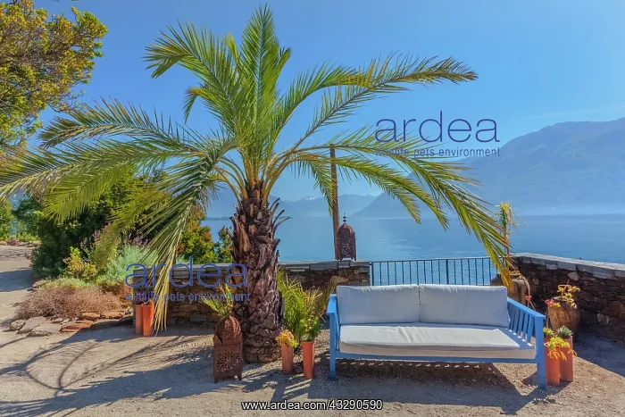: Brissago Islands - mediterranean-like cozy sitting corner wi : Brissago Islands - mediterranean-like cozy sitting corner wi