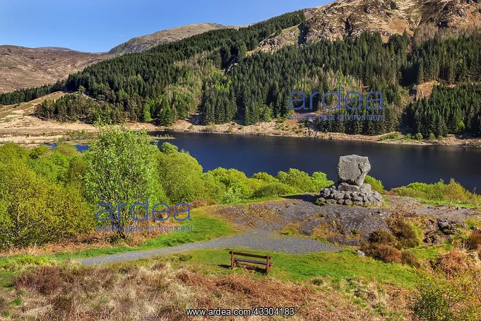 : Bruce's Stone - a large famous granite boulder : Bruce's Stone - a large famous granite boulder