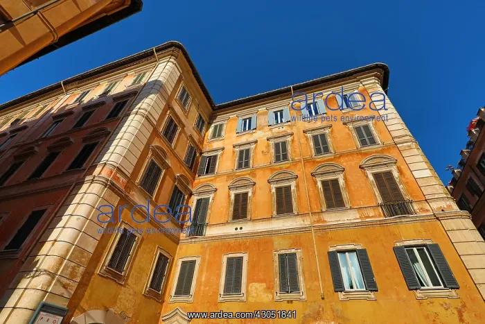 : Buildings in the Piazza di Pietra, Rome, Italy : Buildings in the Piazza di Pietra, Rome, Italy