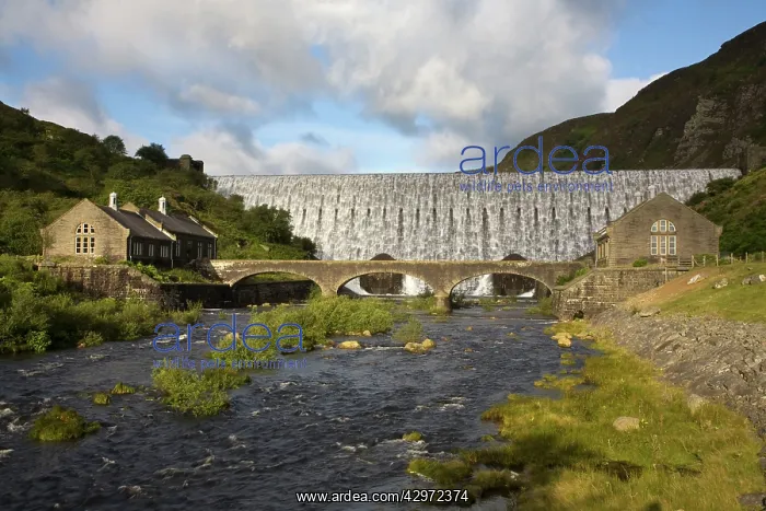 : Caban Coch dam overflowing - July : Caban Coch dam overflowing - July