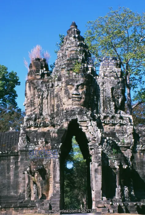 : CAMBODIA - ANGKOR WAT : CAMBODIA - ANGKOR WAT