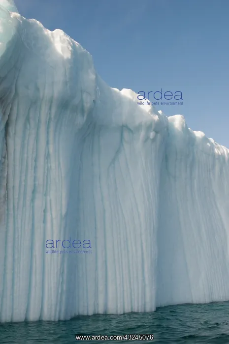 : Canada, Baffin island, Striated surface : Canada, Baffin island, Striated surface
