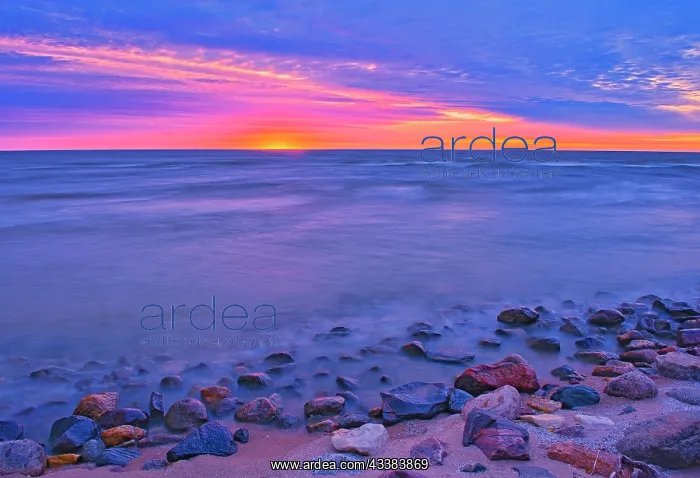 : Canada, Manitoba, Winnipeg. Sunrise on Lake Winnipeg : Canada, Manitoba, Winnipeg. Sunrise on Lake Winnipeg