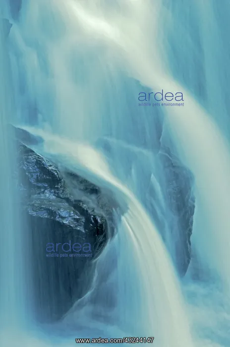 : Canada, Ontario. Detail of water falling : Canada, Ontario. Detail of water falling