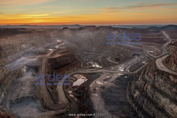 : The Cerro Colorado opencast mine at dawn. Rio Tinto : The Cerro Colorado opencast mine at dawn. Rio Tinto