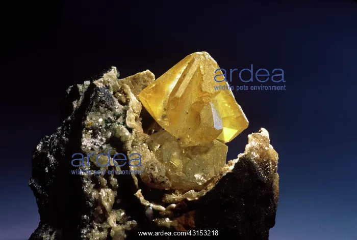 : Cerussite from Tsumeb, Namibia : Cerussite from Tsumeb, Namibia
