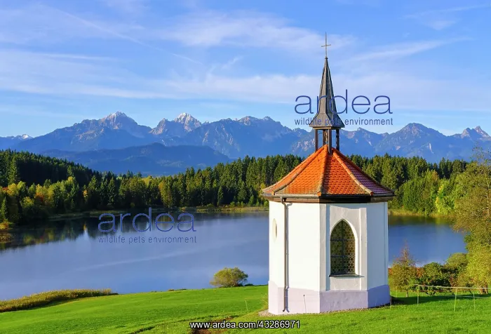 : Chapel Hegratsried, Lake Hegratsrieder See, near : Chapel Hegratsried, Lake Hegratsrieder See, near