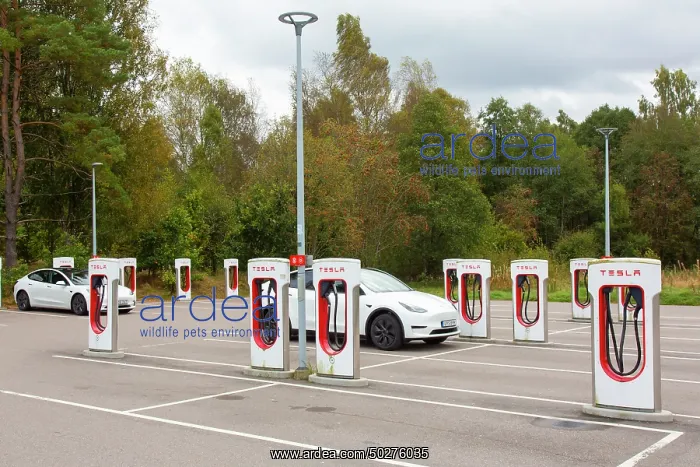 : Charging station : Charging station