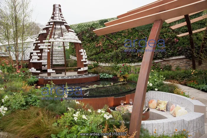 : Chelsea Flower Show 2013, Stoke-on-Trent's story : Chelsea Flower Show 2013, Stoke-on-Trent's story