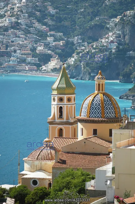 : Chiesa Parrocchiale San Gennaro, Praiano, Amalfi : Chiesa Parrocchiale San Gennaro, Praiano, Amalfi