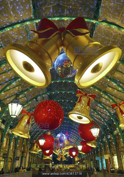 : Christmas Decorations in Covent Garden, London, England : Christmas Decorations in Covent Garden, London, England