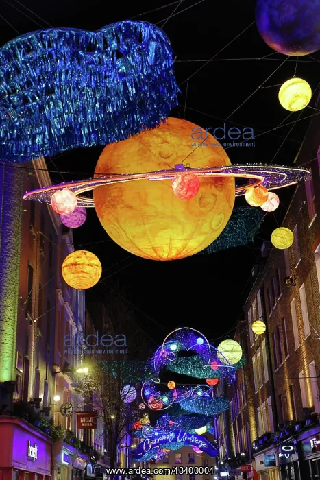 : Christmas Lights in London 2023 : Christmas Lights in London 2023